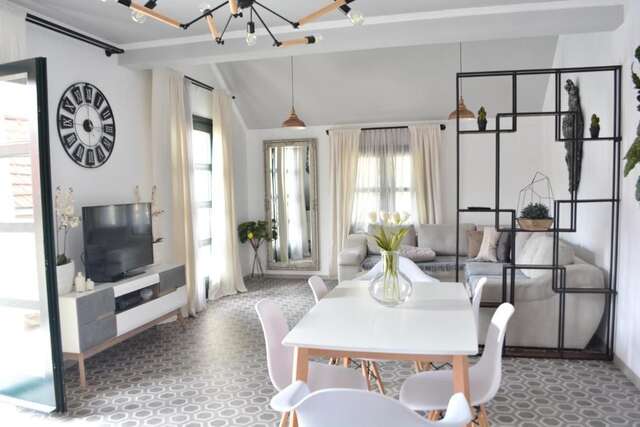 Апартаменты Apartman L&M Цетине-95